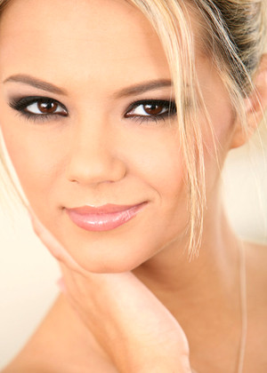 Ashlynn Brooke